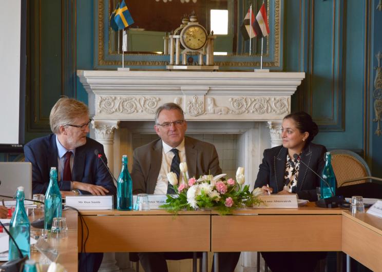 SIPRI Director Dan Smith, Director of the Swedish Institute Alexandria, Peter Weiderud and Director-General of the Centre for Arab Unity Studies, Luna Abuswaireh