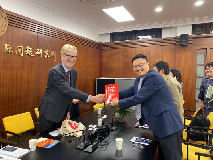SIPRI Director Dan Smith and Dr. WANG Jian, Director for Institute of International Relations at Shanghai Academy of Social Sciences