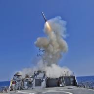 The Arleigh Burke-class guided-missile destroyer USS Barry (DDG 52) launches a Tomahawk cruise missile. Photo: US Navy/Jonathan Sunderman.