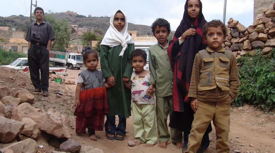 Children in al-Mahwit, Yemen